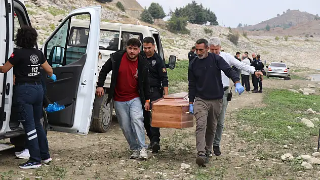 Baraj göletinde kimliği belirsiz erkek cesedi bulundu