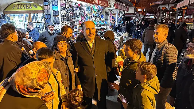 Başkan Altay'dan tarihi çarşıda bayram mesaisi!