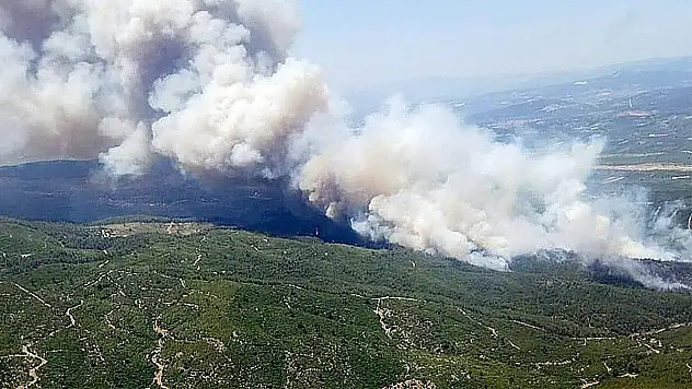Başkan Altay Duyurdu: Saatlerdir Süren Yangına Konya'dan Ekip Gidiyor!
