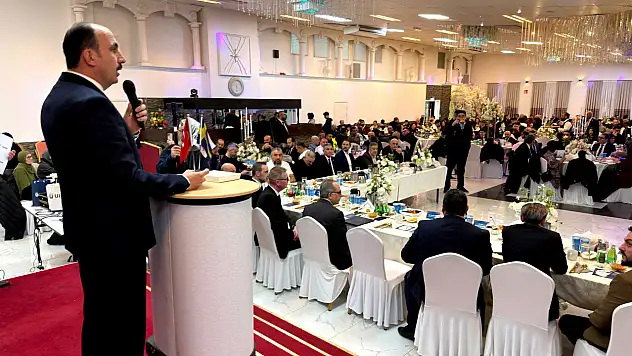 Başkan Altay gurbetçilerle iftarda buluştu! İsveç'te Konya rüzgarı esti!