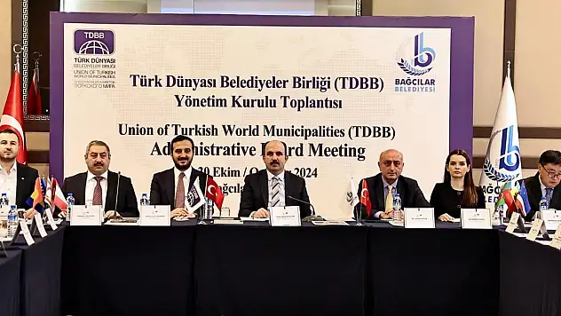 Başkan Altay, TDBB Yönetim Kurulu Toplantısı'na Başkanlık Etti