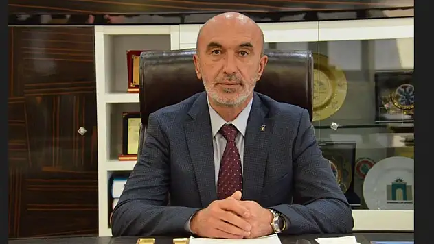 Başkan Angı: İhanet çetelerine geçit vermeyeceğiz