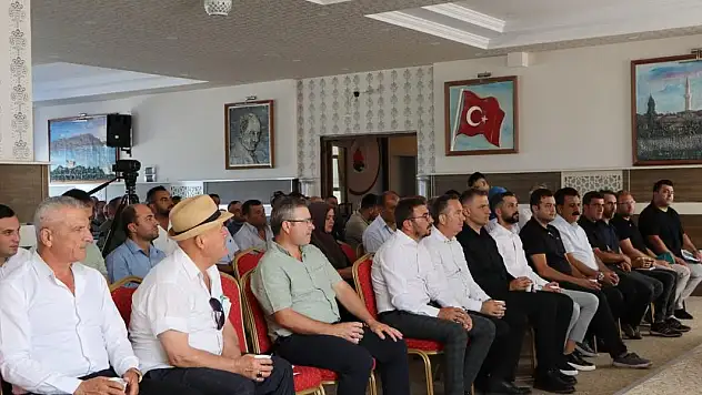 Başkan Bayındır, muhtarlarla bir araya geldi