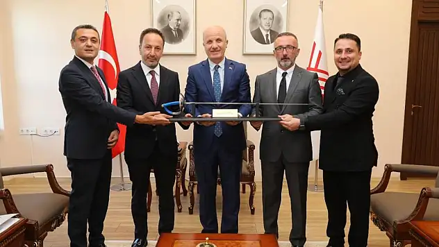 Başkan Karataş ve Yusuf  Barsbuğa'dan YÖK Başkanına ziyaret