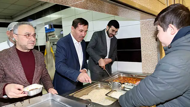 Başkan Kılca gençlerle iftarda buluştu