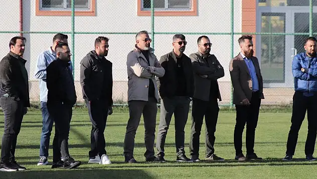 Başkan Korkmaz'dan Yavru Kartal'a moral ziyareti