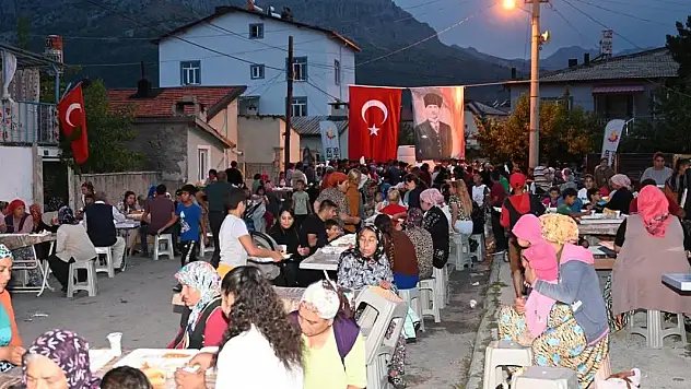 Başkan Ustaoğlu muharrem ayı iftarına katıldı