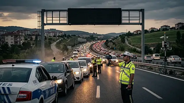 Bayramda yola çıkacaklar dikkat! Tam 30 bin TL cezası var, ehliyetinizden de olabilirsiniz!