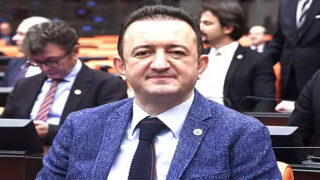 Bektaş: Türk Milleti cumhuriyetimize sahip çıkmıştır