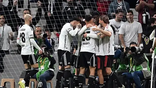 Beşiktaş, Karagümrük'ü yenip çıkış arayacak