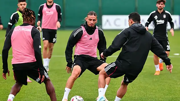 Beşiktaş'ta Konyaspor mesaisi başladı! İşte maçta forma giyemeyecek isimler
