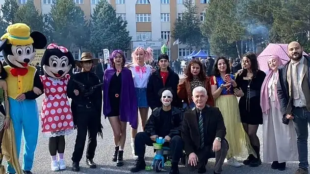 Beyşehir Ali Akkanat Kampüsü'nde kış festivali düzenlendi