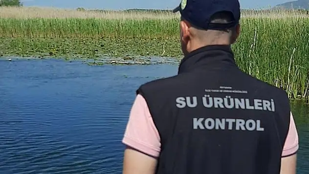 Beyşehir Gölünde denetimler av yasağının son günlerinde de sürdü