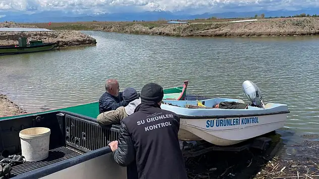 Beyşehir Gölünde denetimler sürüyor