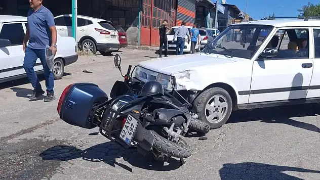 Beyşehir'de otomobille motosiklet çarpıştı: 1 yaralı