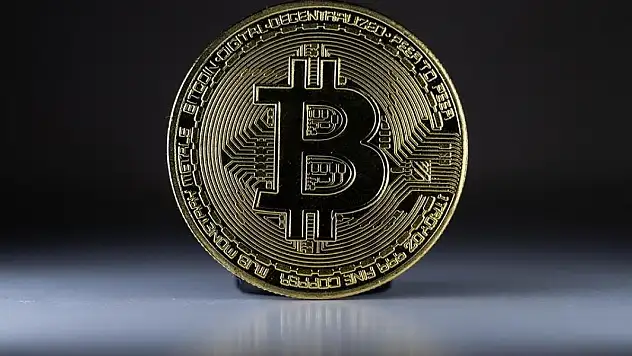 Bitcoin, tarife belirsizliğiyle 75 bin doların altına indi