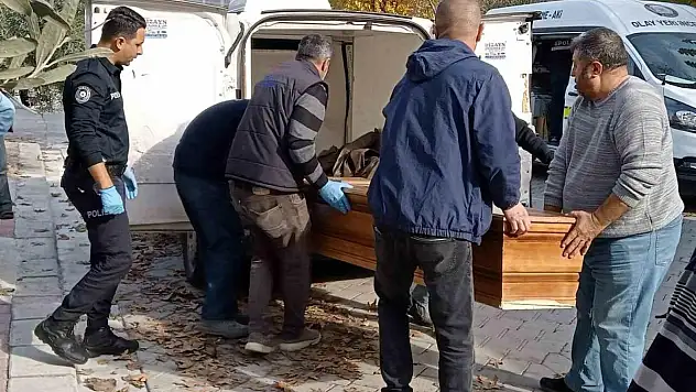 Boğazı Kesilmiş Şekilde Bulundu!