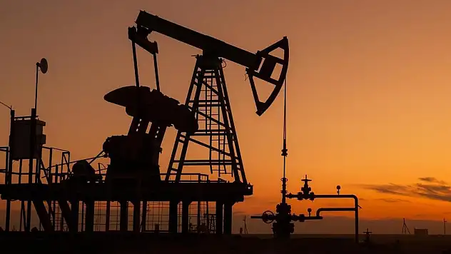 Brent petrolün varil fiyatı 85,58 dolar