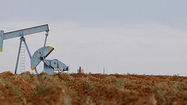 Brent petrolün varil fiyatı 90,52 dolar