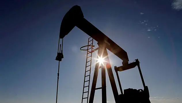 Brent petrolün varili 71,62 dolardan işlem görüyor