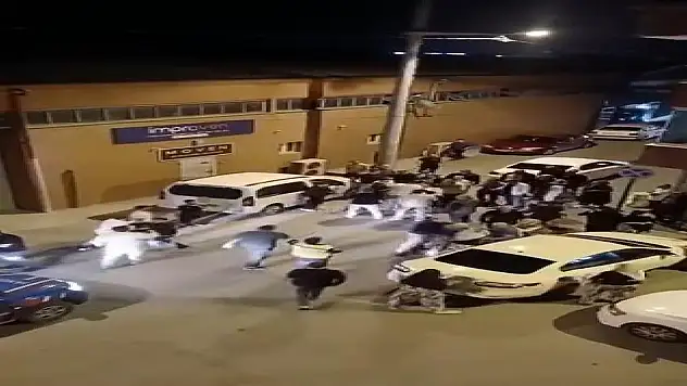 Bu kadarı da olmaz! Düğünde kavga çıktı