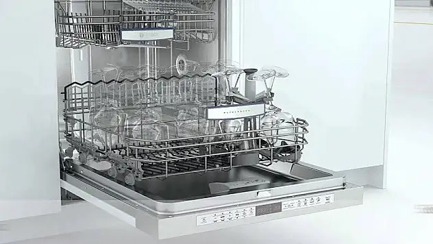 Bulaşıklar makineden kirli mi çıkıyor? Bulaşık makinesinin iyi yıkaması için 5 uyarı