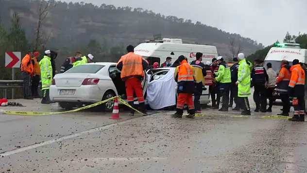 Burdur'daki kazada hayatını kaybeden genç Konya'da defnedildi!