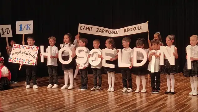 Cahit Zarifoğlu İlkokulu'ndan unutulmaz yılsonu etkinliği