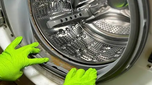 Çamaşır makinesinde kireçlenmeye son! Çamaşır makinesini işte koruyan yöntem