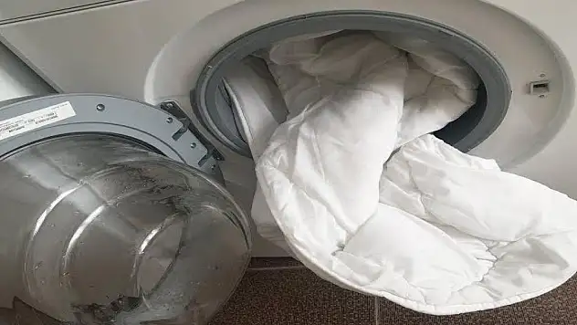 Çamaşır makinesinde yorgan nasıl yıkanır? İşte yorgan yıkarken bilmeniz gerekenler