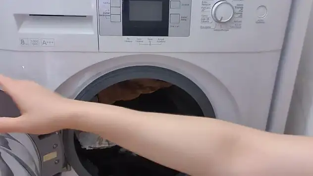 Çamaşırları daha kısa sürede kurutmak için temizlik tüyosu! Kıyafetler kokmuyor da