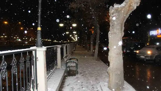 Çankırı beyaza büründü