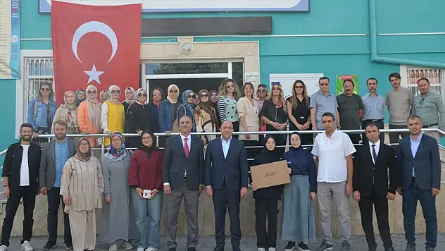 Celalettin Hakan Katırcı İmam Hatip Ortaokulunda ödül töreni!
