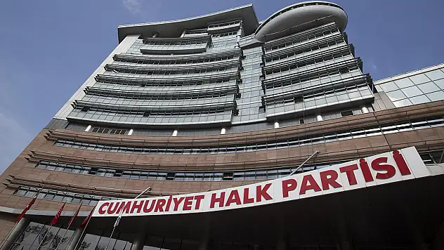 CHP Kurultayı'nda delegelere müdahale iddiası: 13 gözaltı