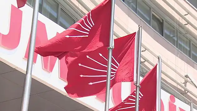 CHP'nin olağanüstü kurultay kararının iptali için başvuru yapıldı