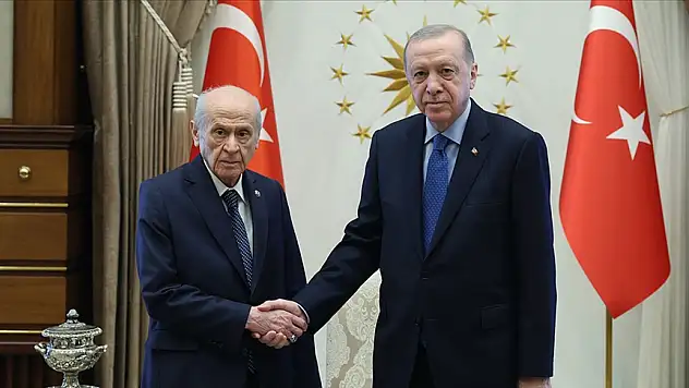 Cumhurbaşkanı Erdoğan, MHP Genel Başkanı Bahçeli ile 'Terörsüz Türkiye'ye ilişkin görüştü