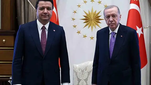 Cumhurbaşkanı Erdoğan, Saadet Partisi Genel Başkanı Arıkan ile görüştü