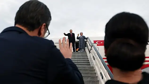 Cumhurbaşkanı Erdoğan Sırbistan'dan ayrıldı