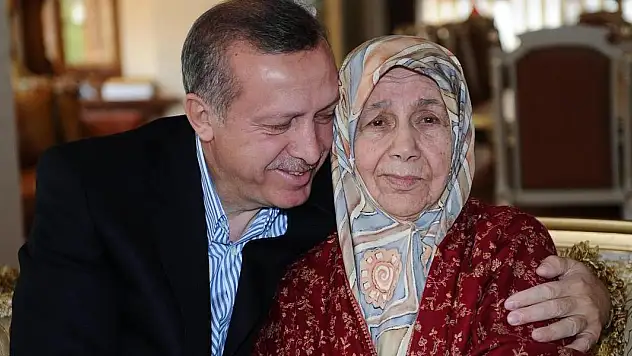 Cumhurbaşkanı Erdoğan'dan Anneler Günü mesajı