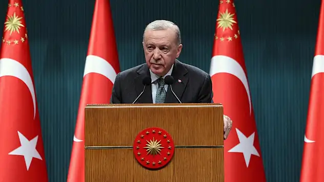 Cumhurbaşkanı Erdoğan'dan şehit polis Şahin'in ailesine başsağlığı mesajı