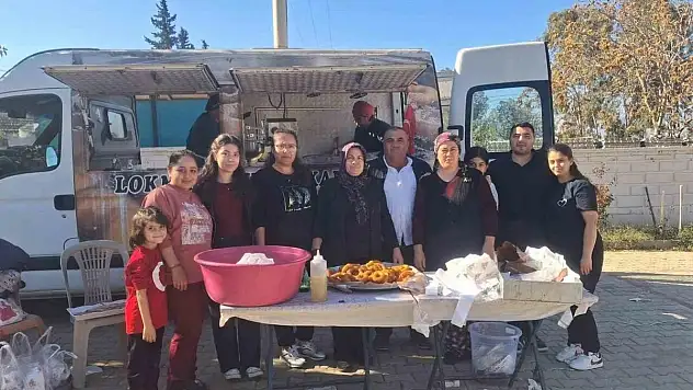 Cumhuriyet Bayramı'nda çocuklara lokma hayrı