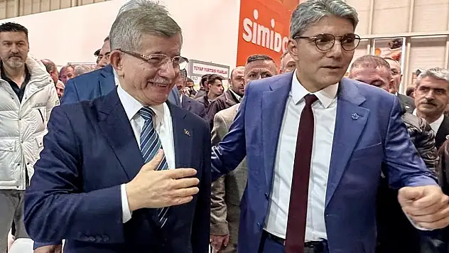 Davutoğlu, Konya Tarım Fuarı'nı ziyaret etti