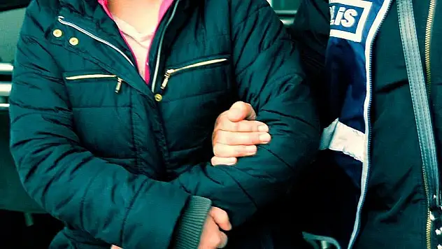 DEAŞ'a Finans Sağlayan Zanlı Türkiye'de Tutuklandı!