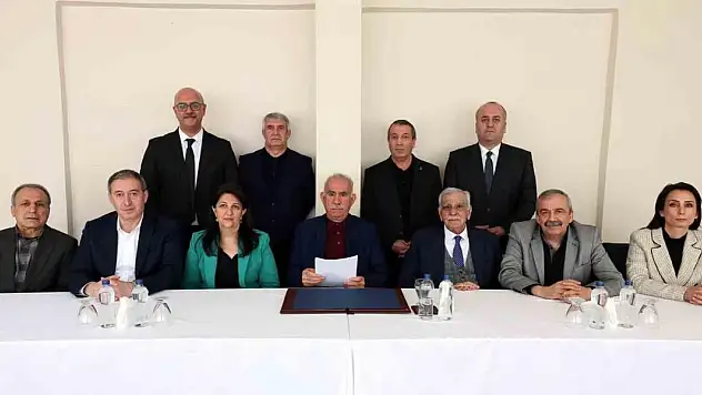 DEM Parti İmralı'ya gidiyor