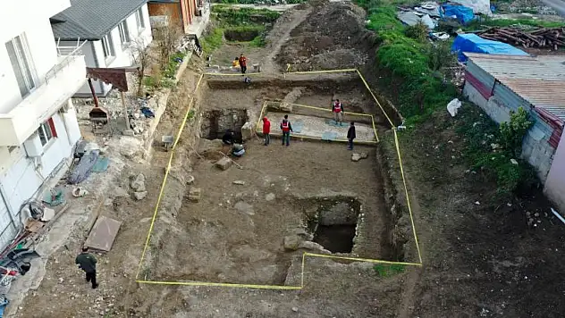 Deprem Enkazında Geç Antik Çağ'a ait mozaik bulundu