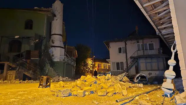 Depremin Acı Tanıkları Konuştu! 'Dehşeti Yaşadık!'