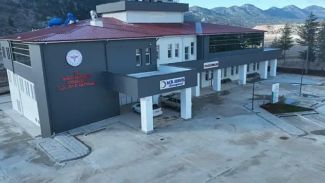 Derebucak'ın yeni devlet hastanesi hizmete başladı