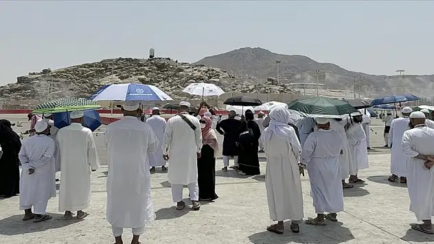 Diyanet, 84 bin 942 hacı adayını 655 otobüsle Arafat'a taşıyacak