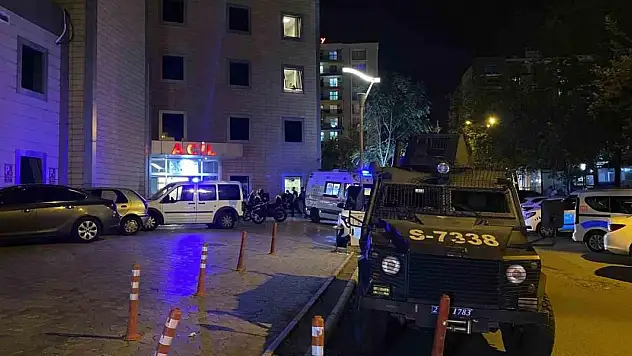 Diyarbakır'da iki grup arasında silahlı ve sopalı kavga: 2 yaralı