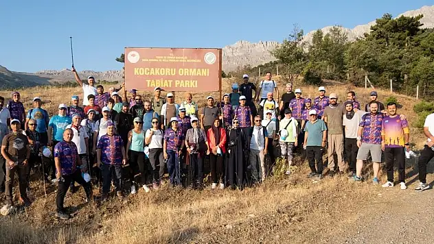 Doğaseverler Kocakoru Tabiat Parkı'nda yürüdü